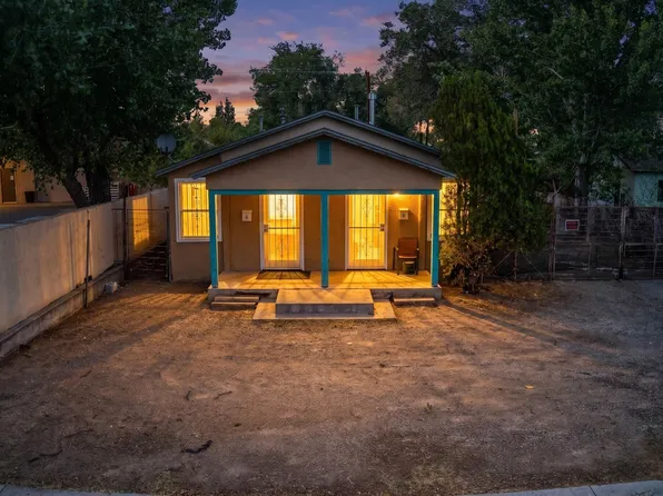 1303-1305 Iron Ave SW, Albuquerque, NM 87102