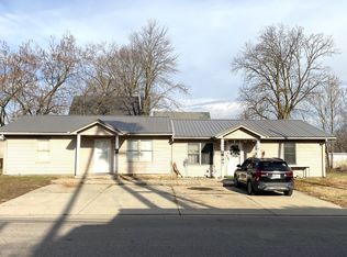 300 E Center Cross St, Edinburgh, IN 46124