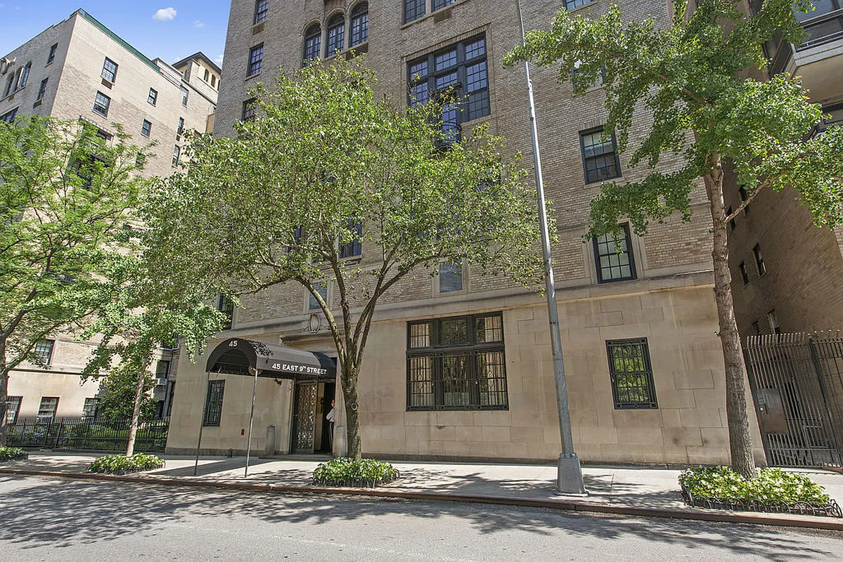 45 East 9th Street in Greenwich Village : Sales, Rentals