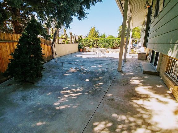 2nd image of 2068 E Renoir Cir
