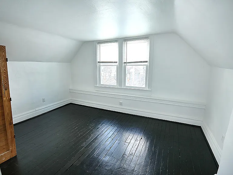 714 Filbert St #2 — Photo 11