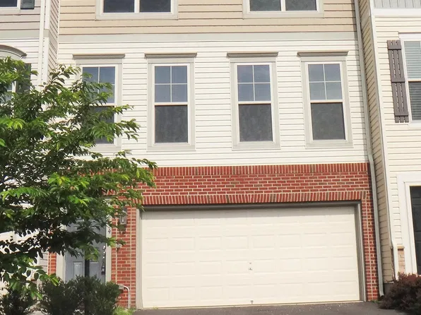 22154 Macdougall Ter, Ashburn, VA 20148