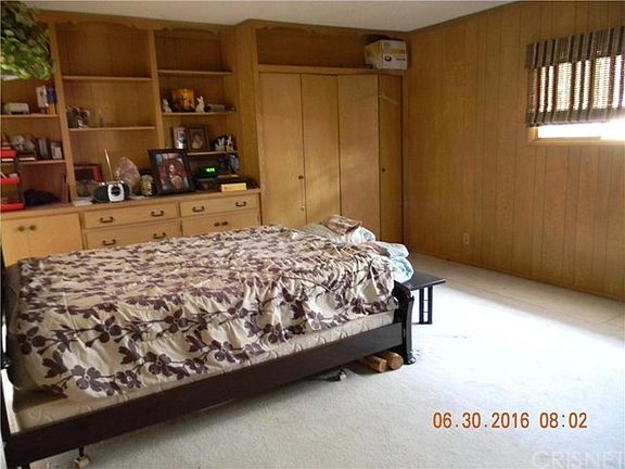 4th image of 9407 Hayvenhurst Ave