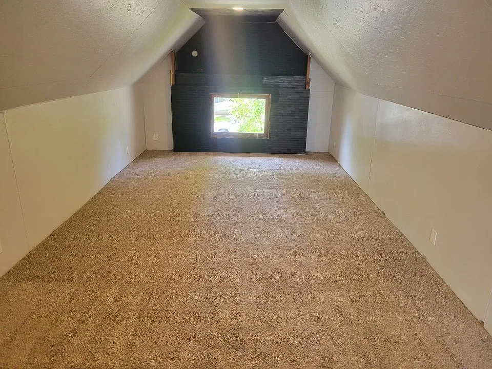 Studio, 1.0 bath, 350 sqft, $650 — Photo 4