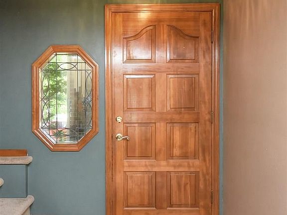 2nd image of 1219 N 150th St
