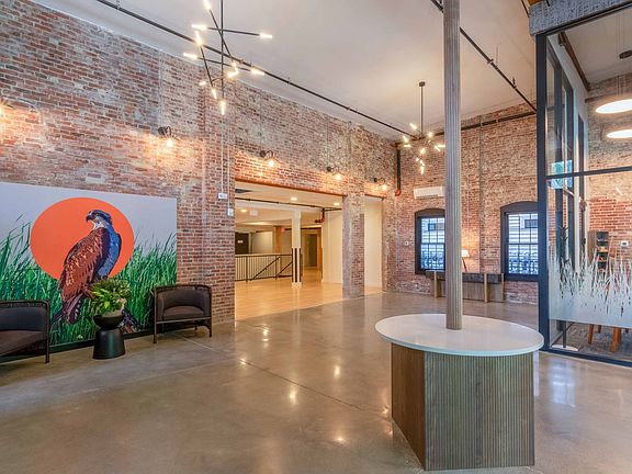 4th image of 44 Wharf St #413