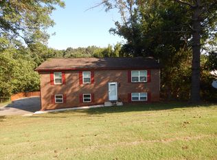 9917 Sheretz Dr, Knoxville, TN 37923