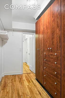 Sold by Compass | media 17