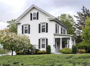 29 Woodruff St, Southington, CT 06489