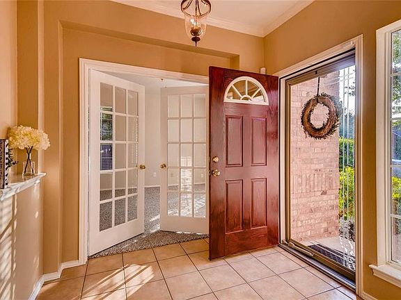 3rd image of 2303 Hayfield Sq