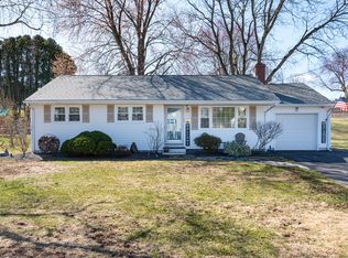 59 Dalewood Rd, Newington, CT 06111