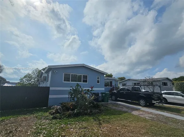 7910 SW 20th St, Miami, FL 33155
