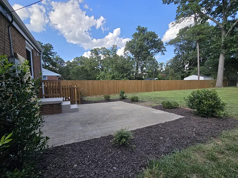 7998 Wynbrook Ln — Photo 31