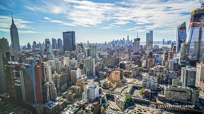 Rented by Silverstone Group USA Corp. | media 33