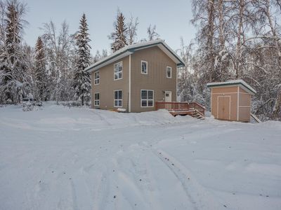 700 Wayne Williams Ln, Fairbanks, AK, 99712