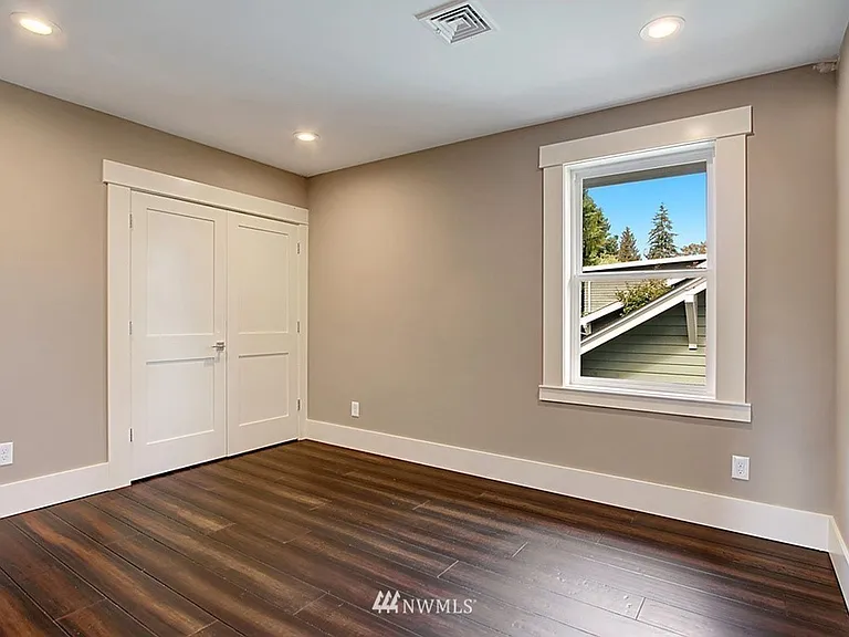 7723 18th Ave NE — Photo 16