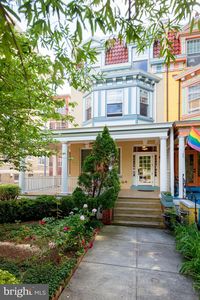 1724 Park Rd NW APT 2, Washington, DC, 20010