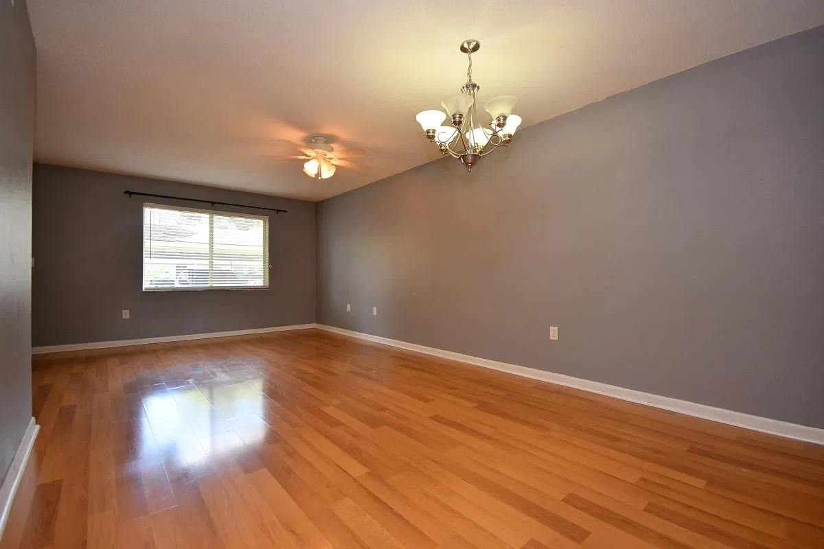 501 SW 75th Street — Photo 3