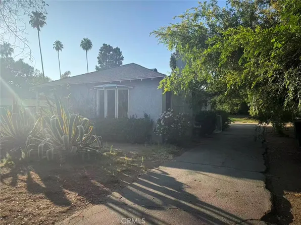 1045 Locust St, Pasadena, CA 91106