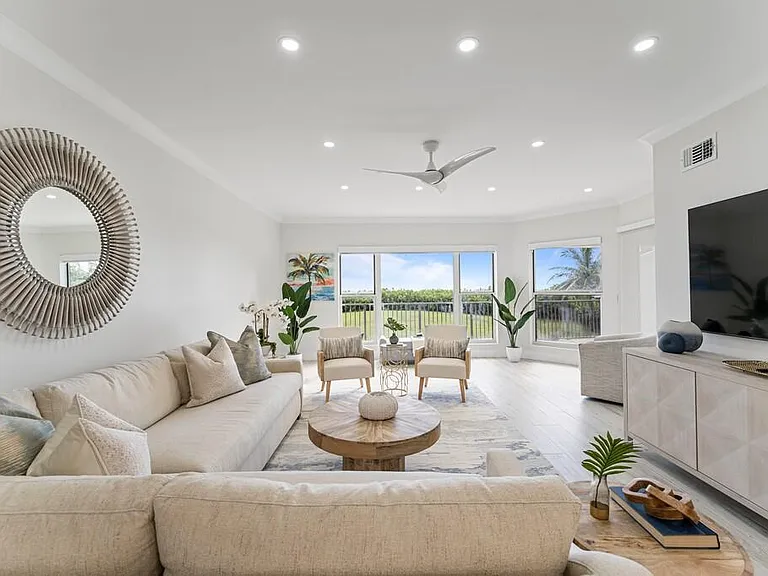 2051 NE Ocean Blvd #C13 — Photo 9