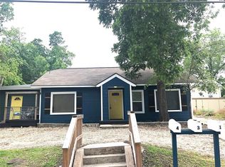 1513 16th St APT 1, Huntsville, TX 77340