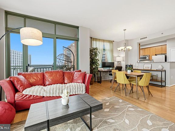 5th image of 11700 Old Georgetown Rd Unit 910