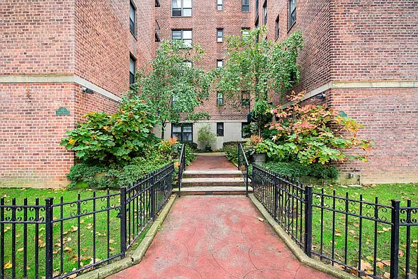 Sold by Keller Williams NYC | media 10