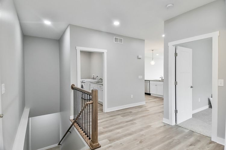 4727 Oak Way Roscoe IL Zillow