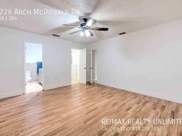 2226 Arch McDonald Dr — Photo 10