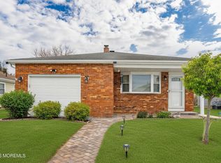 78 Castle Harbor Drive, Toms River, NJ 08757