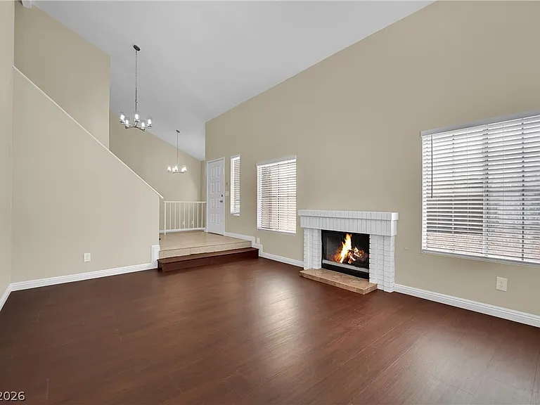 756 Charwood Cir — Photo 4