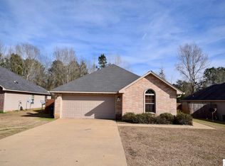 141 Rose Garden St, Ruston, LA 71270