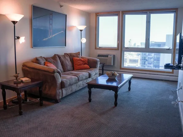 433 7th St S #1824, Minneapolis, MN 55415