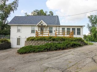 8 33rd Ave SW, Cedar Rapids, IA 52404