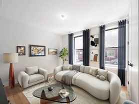 1593 Sterling Pl