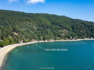 1345 Catalina Rd, Bowen Island, BC V0N 1G1