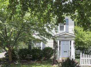 120 W Broadway, Granville, OH 43023
