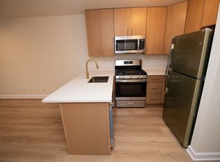 826 S Bell Ave, Chicago, IL 60612