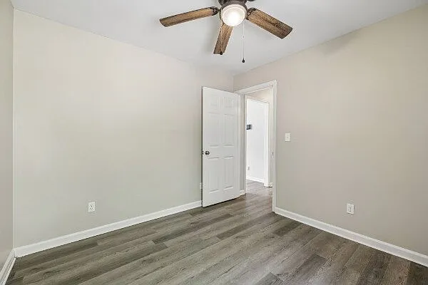 776 Princeton Cir — Photo 15