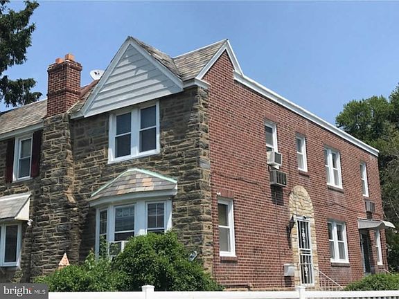 3rd image of 6505 Oxford Ave