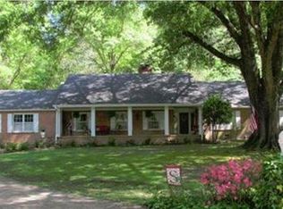 858 N 12th St, Arkadelphia, AR 71923