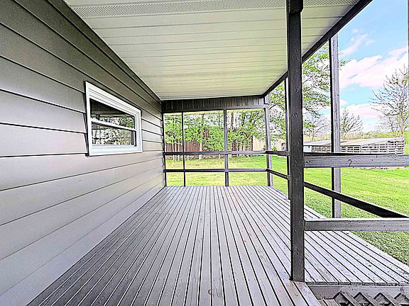 3rd image of 24524 Taus Rd
