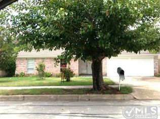 308 N Heights Dr, Crowley, TX 76036