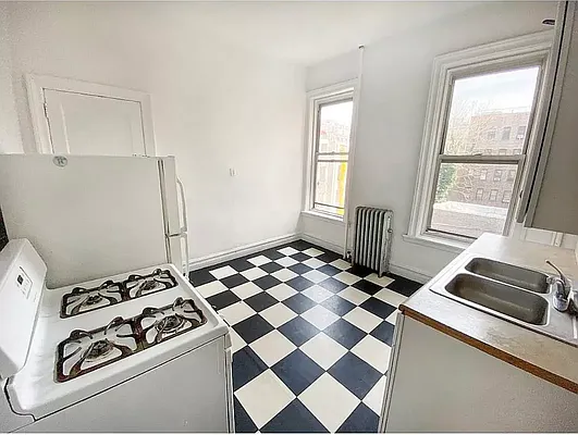 Rented by Corcoran | media 8