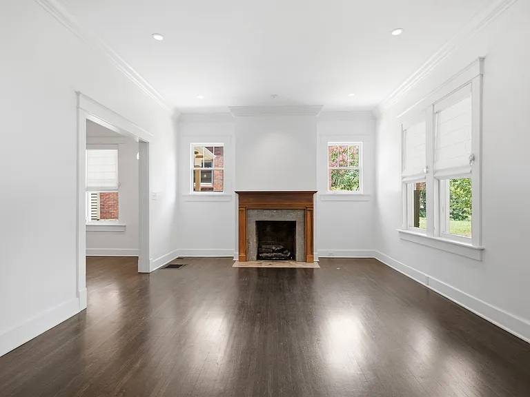 227 Carden Ave — Photo 11