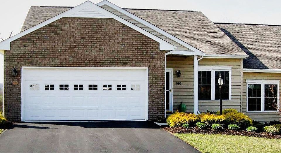 1st image of 160 Slate Creek Dr