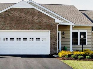160 Slate Creek Dr, Christiansburg, VA 24073