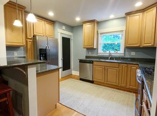 7911 3rd Ave NW, Seattle, WA 98117