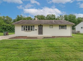 3382 Valleywood Dr, Dayton, OH 45429