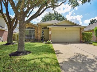 32311 Summer Park Ln, Conroe, TX 77385